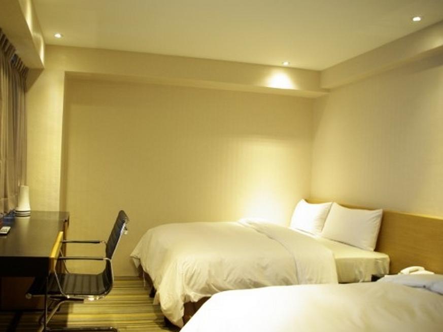 Country Garden Hotel Chiayi City Exteriör bild