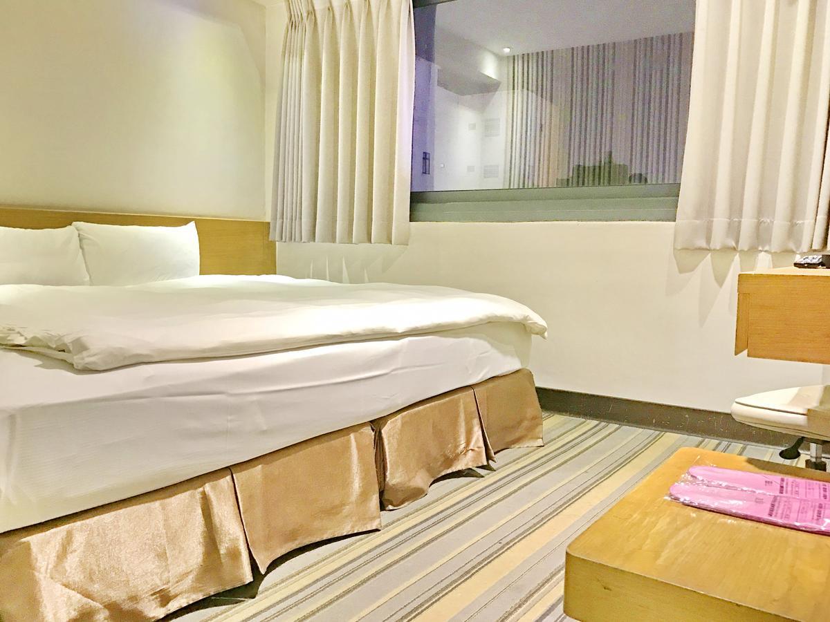 Country Garden Hotel Chiayi City Exteriör bild