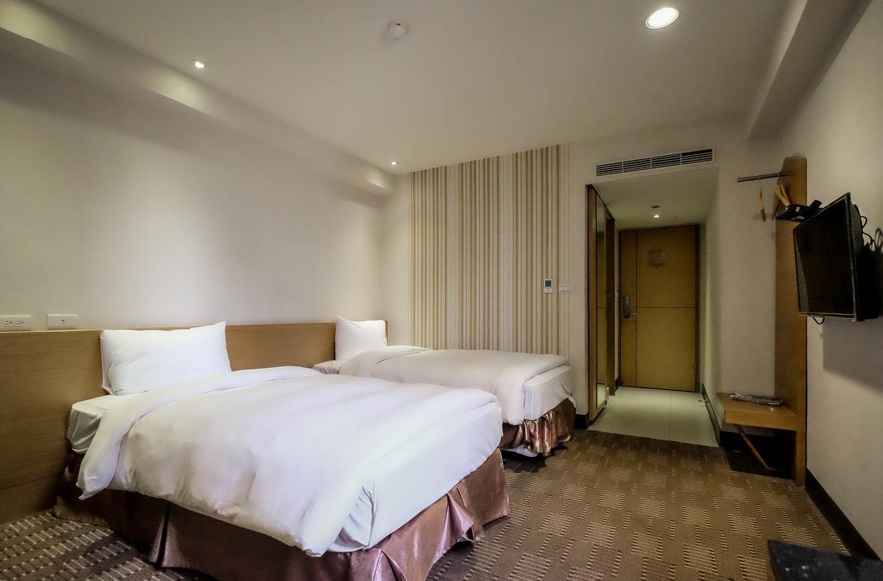 Country Garden Hotel Chiayi City Exteriör bild
